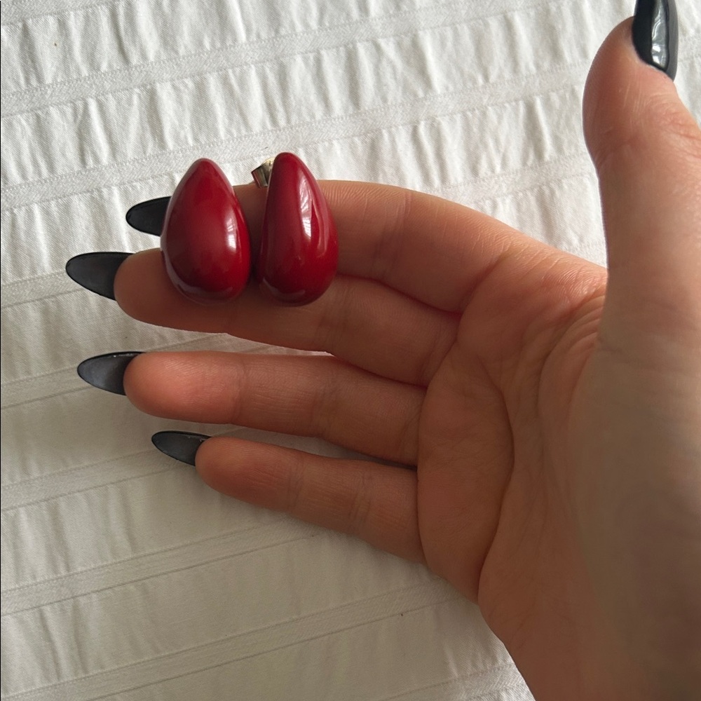 Vintage Red Teardrop Earrings